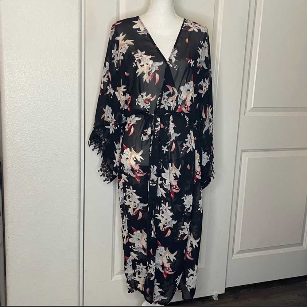 Gorgeous Long Kimono Size Medium